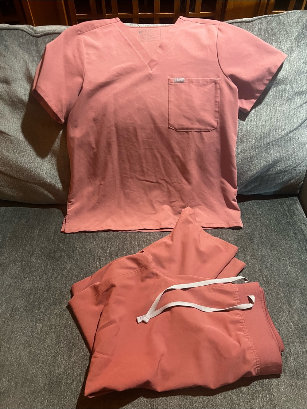 Figs womens Scrub Set in Dusty Rose
